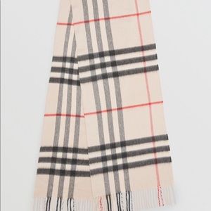 The Classic Check Cashmere Scarf